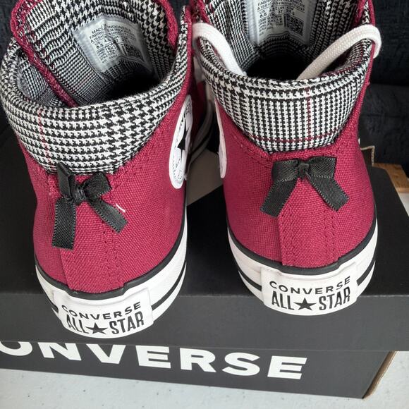 NEW Converse Chuck Taylor All Star Sneaker berry red sporty madison mid 6.5 NIB - Picture 4 of 10